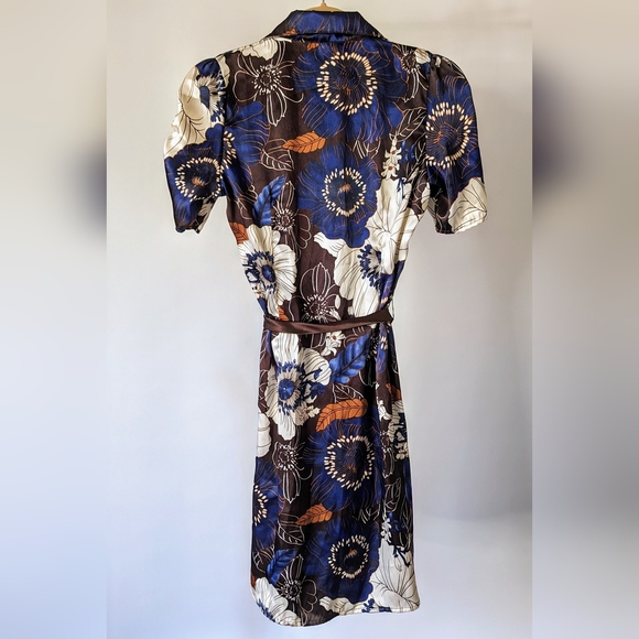 Unworn Vintage Floral Button Up Dress - Picture 2 of 5